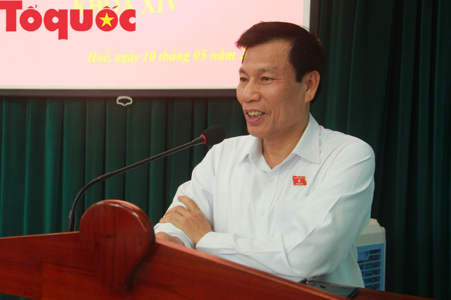 Bộ trưởng Nguyễn Ngọc Thiện tiếp xúc cử tri Thừa Thiên Huế