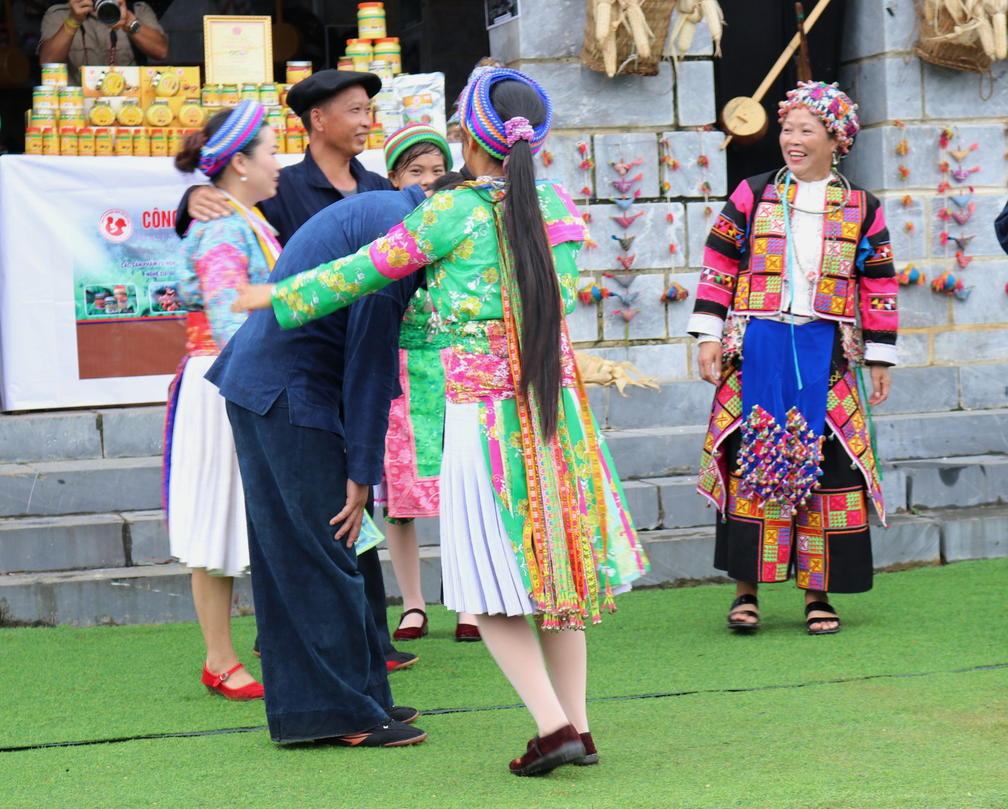 Độc đáo Hội vỗ mông của đồng bào dân tộc Mông, Hà Giang