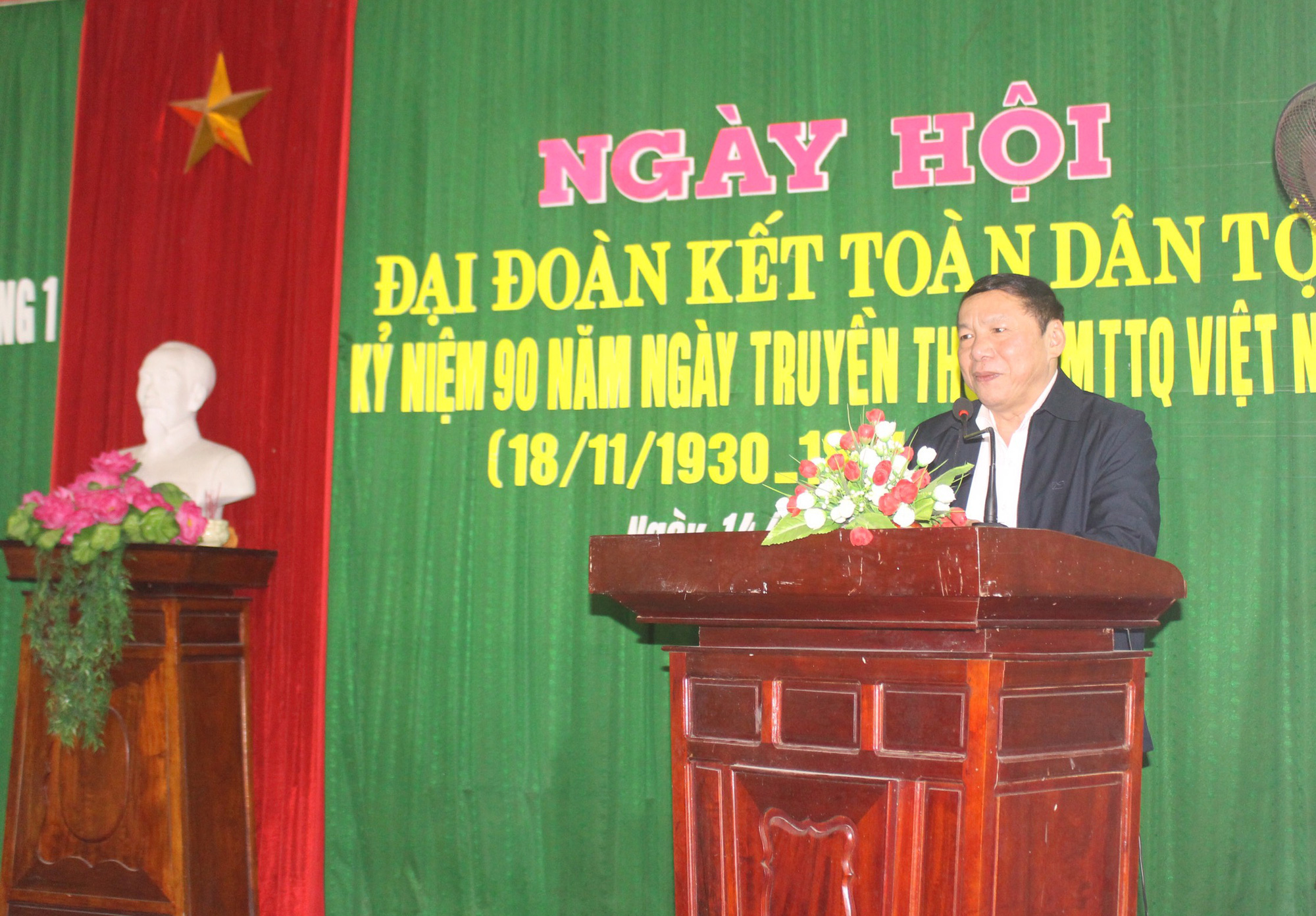 Thứ trưởng Nguyễn Văn Hùng tham dự Ngày hội Đại đoàn kết toàn dân tộc