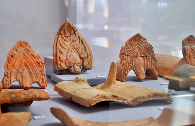 Trưng bày trên 500 hiện vật về ba nền văn hóa khảo cổ học ở Việt Nam