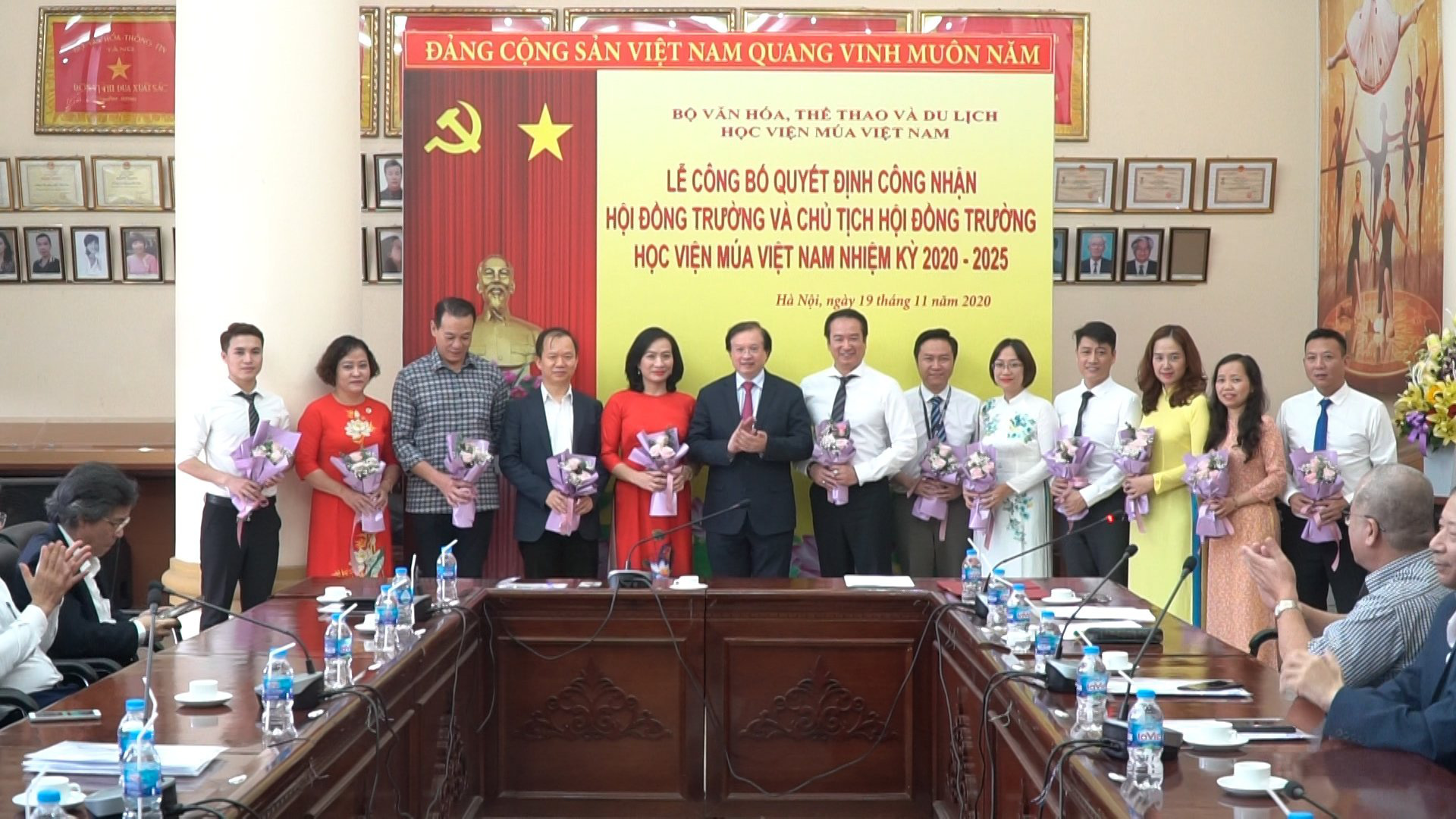 Công bố Quyết định công nhận Hội đồng trường Đại học Sân khấu - Điện ảnh Hà Nội và Học viện Múa Việt Nam