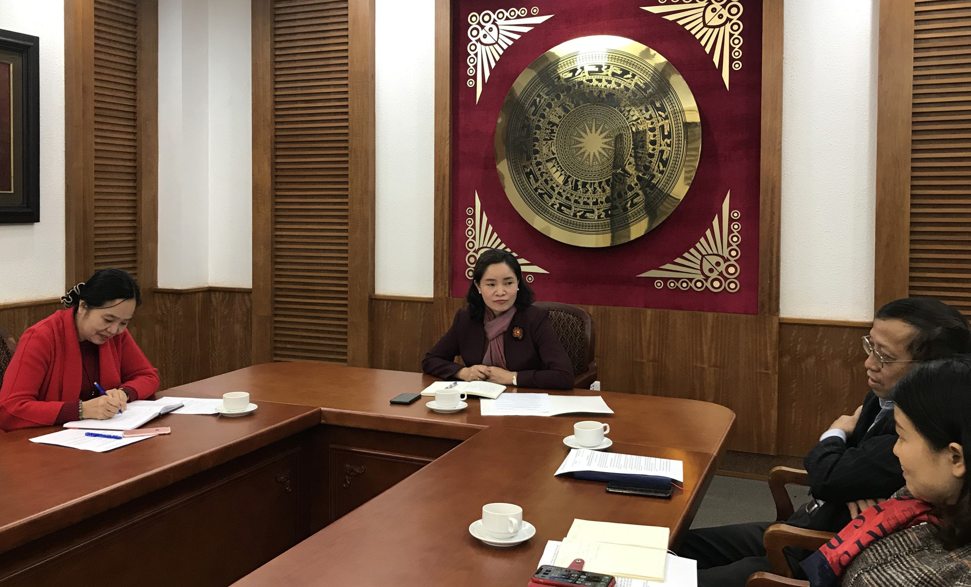 Thứ trưởng Trịnh Thị Thủy: Chủ động, tích cực hoàn thiện dự thảo Nghị định của Chính phủ quy định chi tiết một số điều của Luật Thư viện