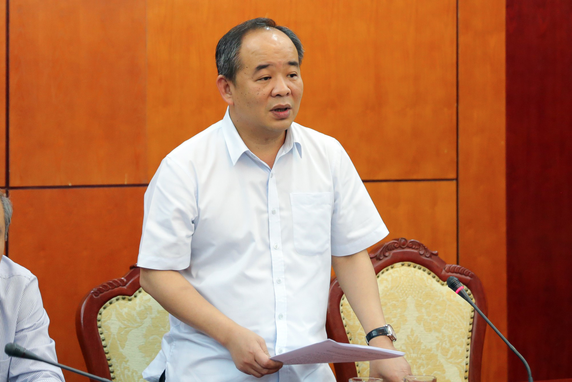 Thứ trưởng, Chủ tịch VFF Lê Khánh Hải gửi thư động viên chia sẻ các tổ chức thành viên, CLB trực thuộc