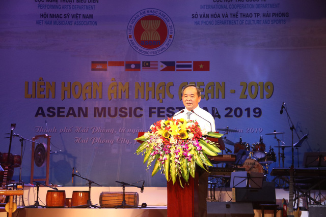 Thứ trưởng Lê Khánh Hải: Liên hoan Âm nhạc ASEAN 2019 là sự kiện văn hóa ý nghĩa, thúc đẩy quan hệ hợp tác giữa các quốc gia trong khu vực
