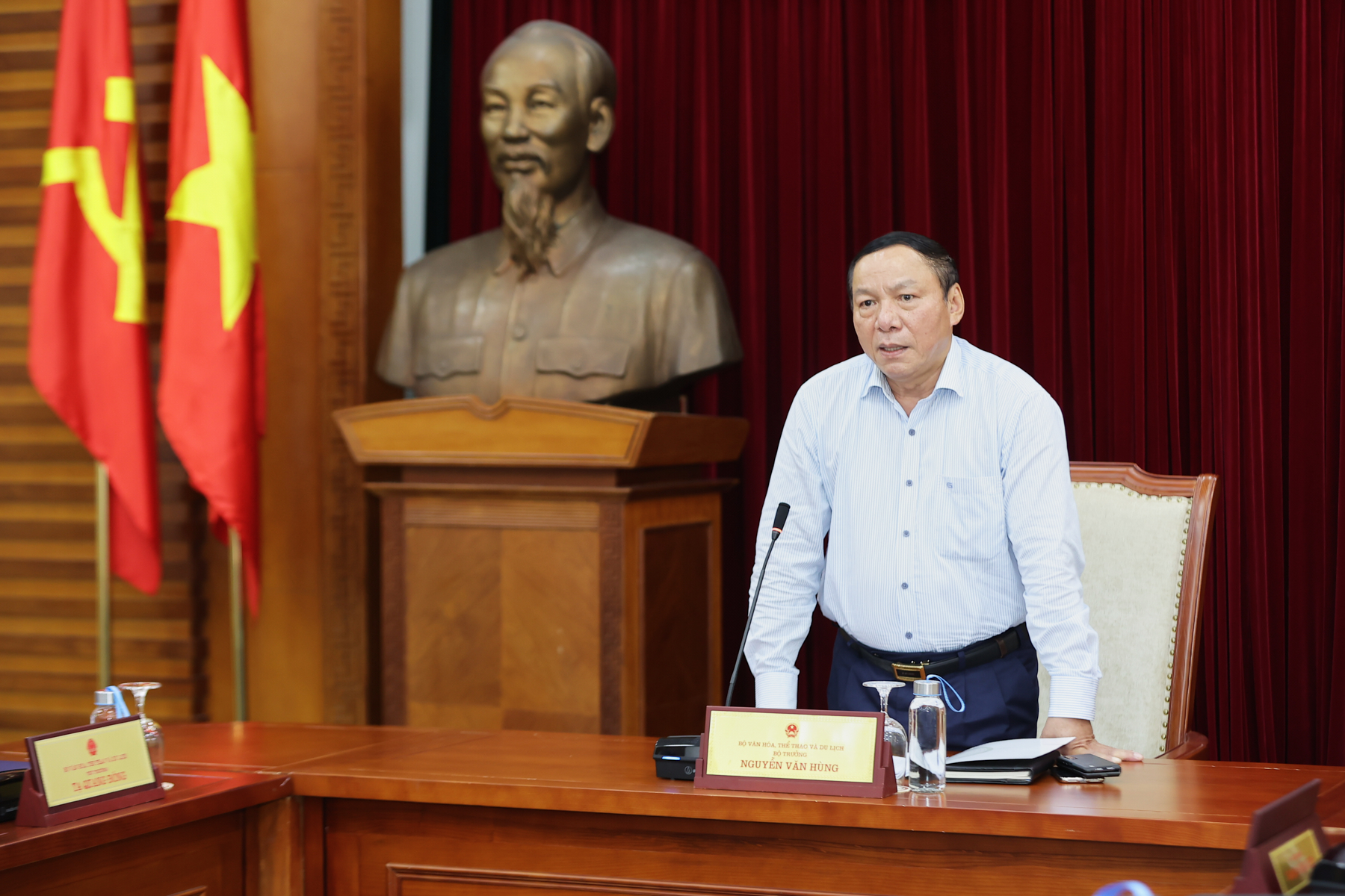Bộ trưởng Nguyễn Văn Hùng: Phải có những tác phẩm nghệ thuật mới làm phong phú đời sống văn hoá tinh thần