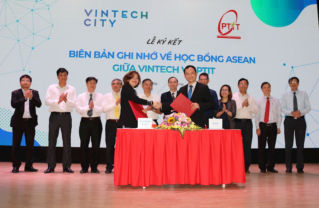Cấp học bổng 40.000 USD cho sinh viên các nước ASEAN học ngành CNTT bằng tiếng Anh tại PTIT