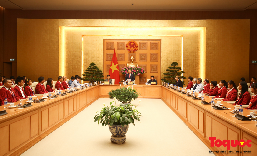 Thủ tướng gặp mặt Đoàn Thể thao Việt Nam tham dự ASIAD 18