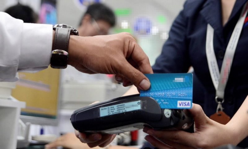 Ngân hàng Nhà nước yêu cầu kiểm soát chặt thẻ tín dụng, ngăn chặn giao dịch khống 