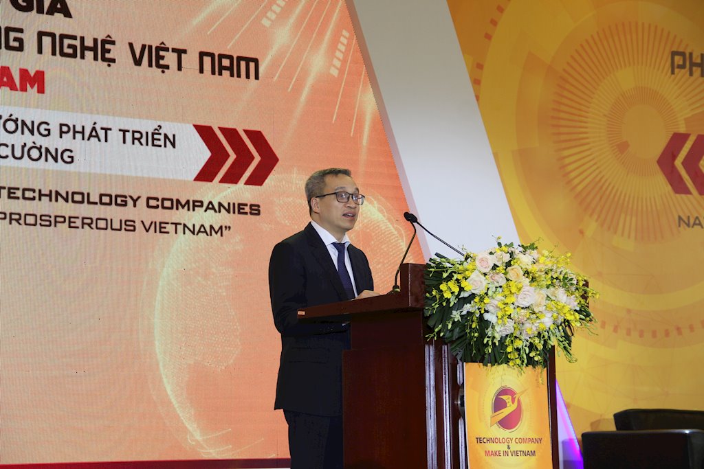 Bộ TT&TT đồng hành cùng doanh nghiệp, nỗ lực xây dựng hệ sinh thái 100.000 doanh nghiệp công nghệ Việt Nam