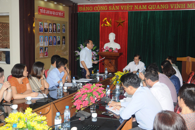 Thứ trưởng Tạ Quang Đông thăm và làm việc tại Trường Cao đẳng Văn hóa nghệ thuật Việt Bắc