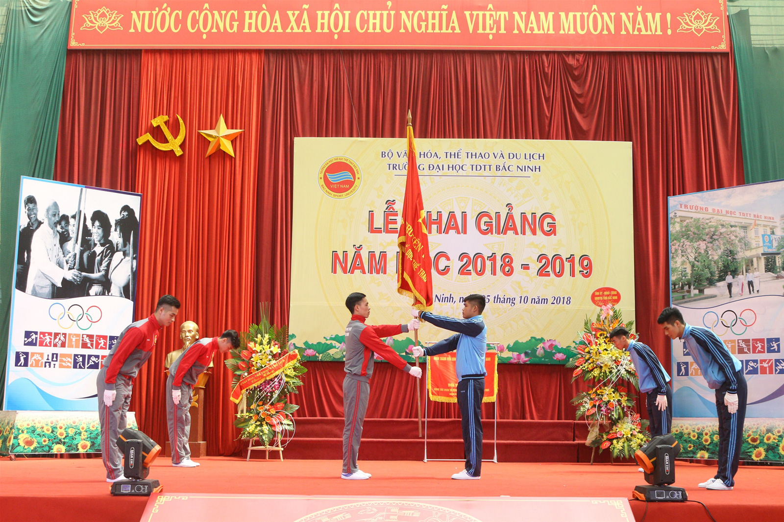 Trường Đại học Thể dục Thể thao Bắc Ninh lùi lịch học