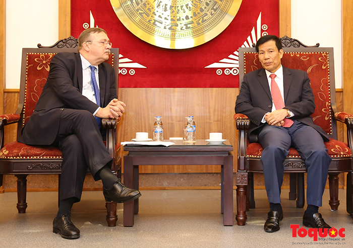 Bộ trưởng Nguyễn Ngọc Thiện tiếp Đại sứ Hung-ga-ri