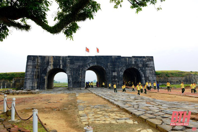 Tổ chức các hoạt động kỷ niệm 10 năm Di sản Thành Nhà Hồ được UNESCO công nhận Di sản văn hóa thế giới 