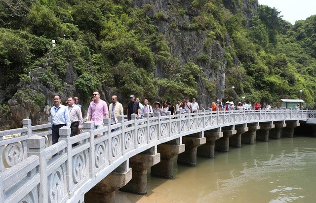 Tổng Thư ký OANA: Cần đẩy mạnh quảng bá hình ảnh Di sản Vịnh Hạ Long