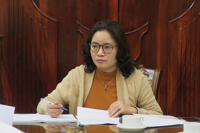 Thứ trưởng Trịnh Thị Thủy làm việc với Cục Văn hóa cơ sở về triển khai công tác năm 2018