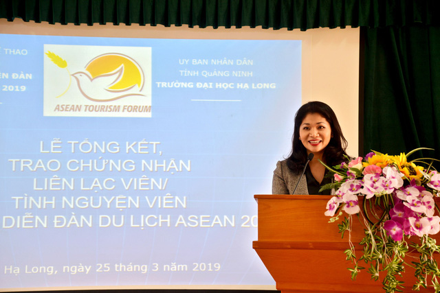 Lễ Tổng kết và trao chứng nhận Liên lạc viên/ Tình nguyện viên Diễn đàn Du lịch ASEAN 2019