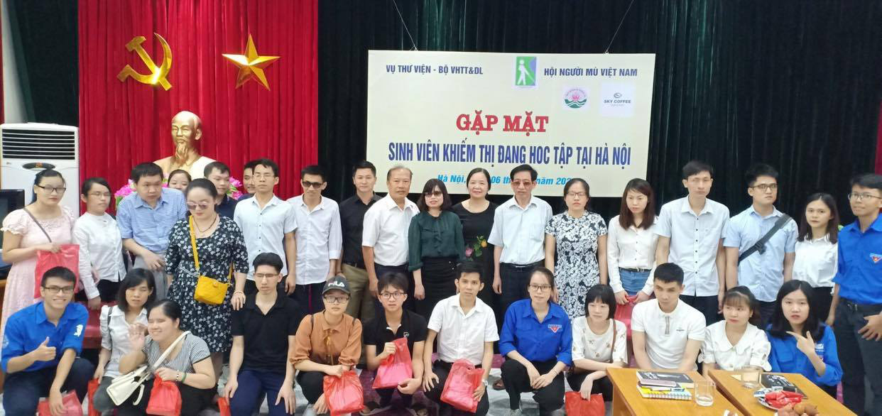 Hỗ trợ cho sinh viên khiếm thị có thêm nhiều cơ hội tiếp cận thông tin tri thức và phát triển kỹ năng