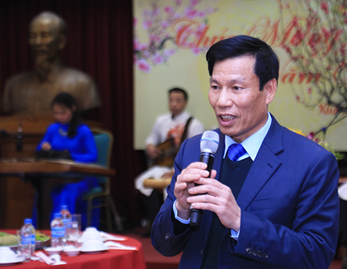 Bộ trưởng Nguyễn Ngọc Thiện chúc Tết các đồng chí nguyên lãnh đạo Bộ VHTTDL