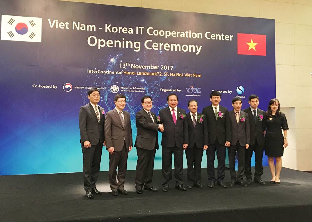 Hàn Quốc bắt tay Việt Nam mở trung tâm hợp tác CNTT