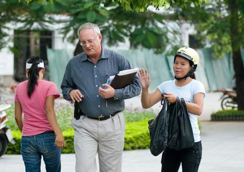 7 nhiệm vụ trọng tâm phòng ngừa, đấu tranh hành vi đeo bám, chèo kéo khách du lịch