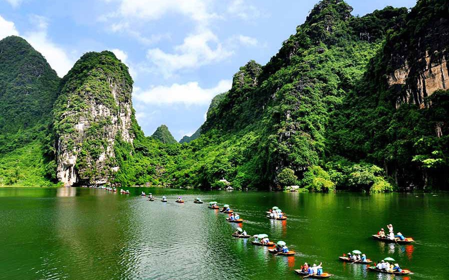 Ninh Bình tăng cường kiểm tra, xử lý các hoạt động du lịch liên quan đến tour du lịch giá rẻ