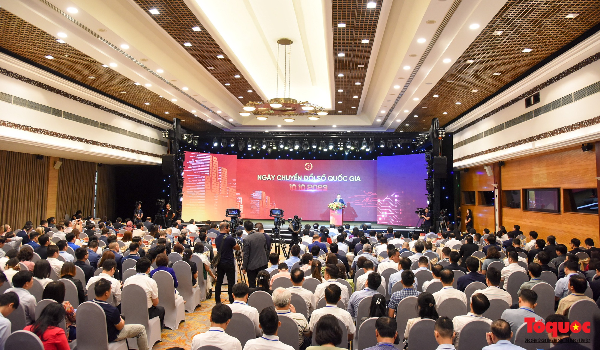 Chùm ảnh: Thủ tướng Phạm Minh Chính dự Ngày Chuyển đổi số quốc gia năm 2023